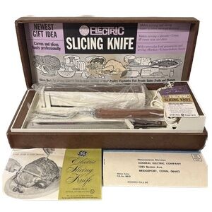 Vintage GE Electric Slicing Knife With Wall Storage Rack & Case